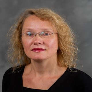 Dina Khapaeva